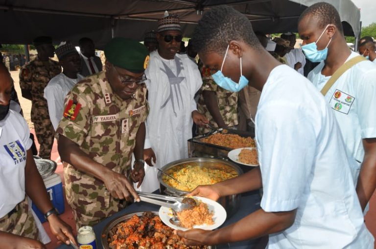 Eld-el-kabir: Gov. Zulum host troops, applause their steadfastness fighting insurgency