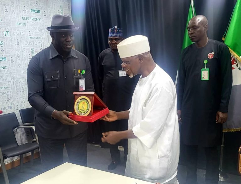 Customs to be fair in recruiting ex-agitators