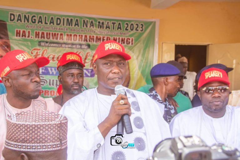 Bauchi Speaker Empowers 3000 women In Ningi,Urges Them To Support PDP Massively