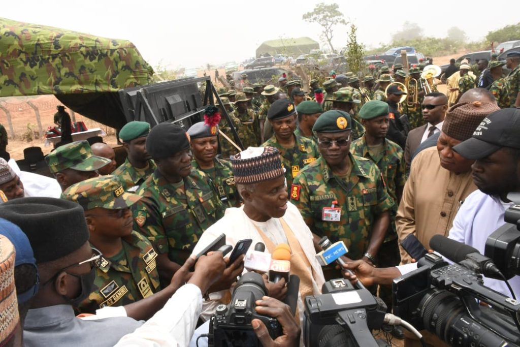 MINISTER OF DEFENCE ENDS ONE – DAY DUTY TOUR TO NIGERIAN DEFENCE ACADEMY KADUNA……..COMMISSIONS ACADEMY INFRASTRUCTURAL PROJECTS