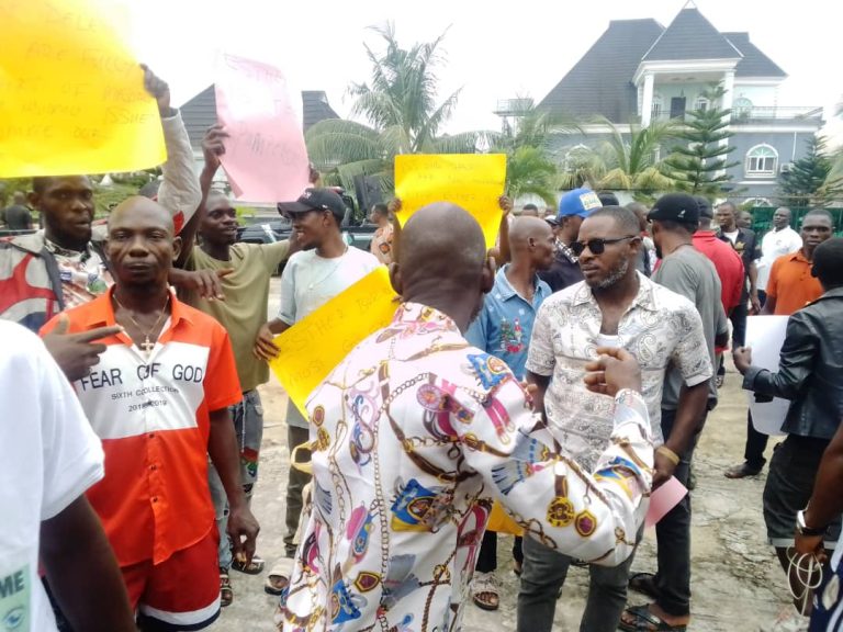 Ex-agitators Stage Peaceful Protest, over Management of Cooperative Programme in PAP