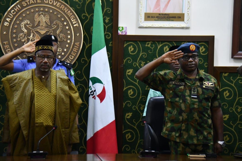 Bauchi Governor Receives AVM E.E EFFIOM Commander Special Operations,NAF Command Bauchi