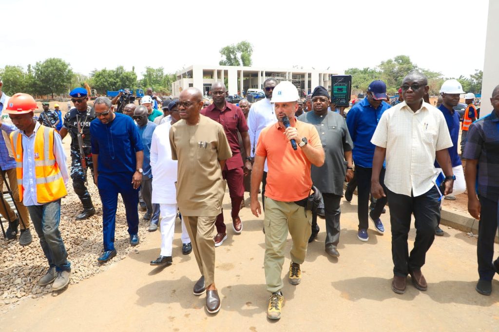 FCT Minister, Wike Assures that Vice President’s Official Residence under Construction will not Obstruct Traffic Flow When Completed