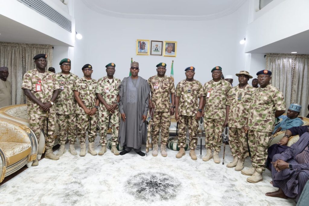 CDS, Service Chiefs In Bornor To Sympathize With The Governor, Shehu Over The Recent Flooding, Pledge More Support