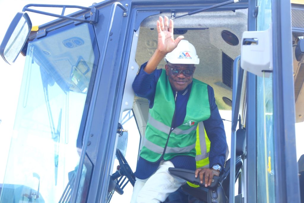 FCT MINISTER FLAGS OFF THE UPGRADING OF ROADS IN BWARI AREA COUNCIL