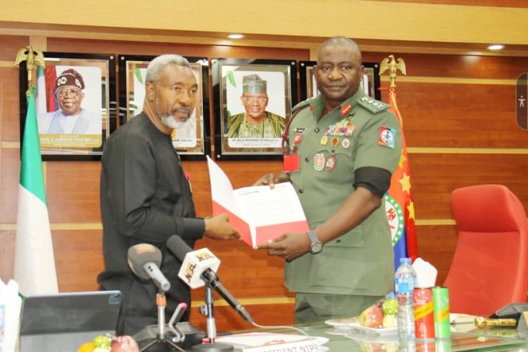 Executive Members Of NIPR Pay Courtsey Visit To Defence Chief