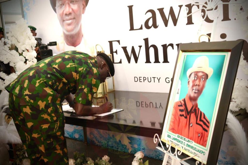 COAS Commiserate With Bayelsa Government Over The Demise Of The Deputy Governor