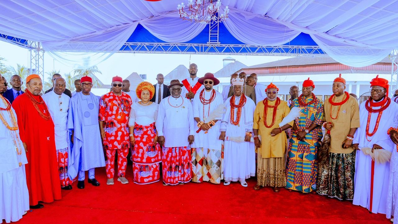 2027: Itsekiri Nation Endorses Tinubu, Oborevwori For Second Term…As Governor Bags Prestigious Royal Order Of Iwere